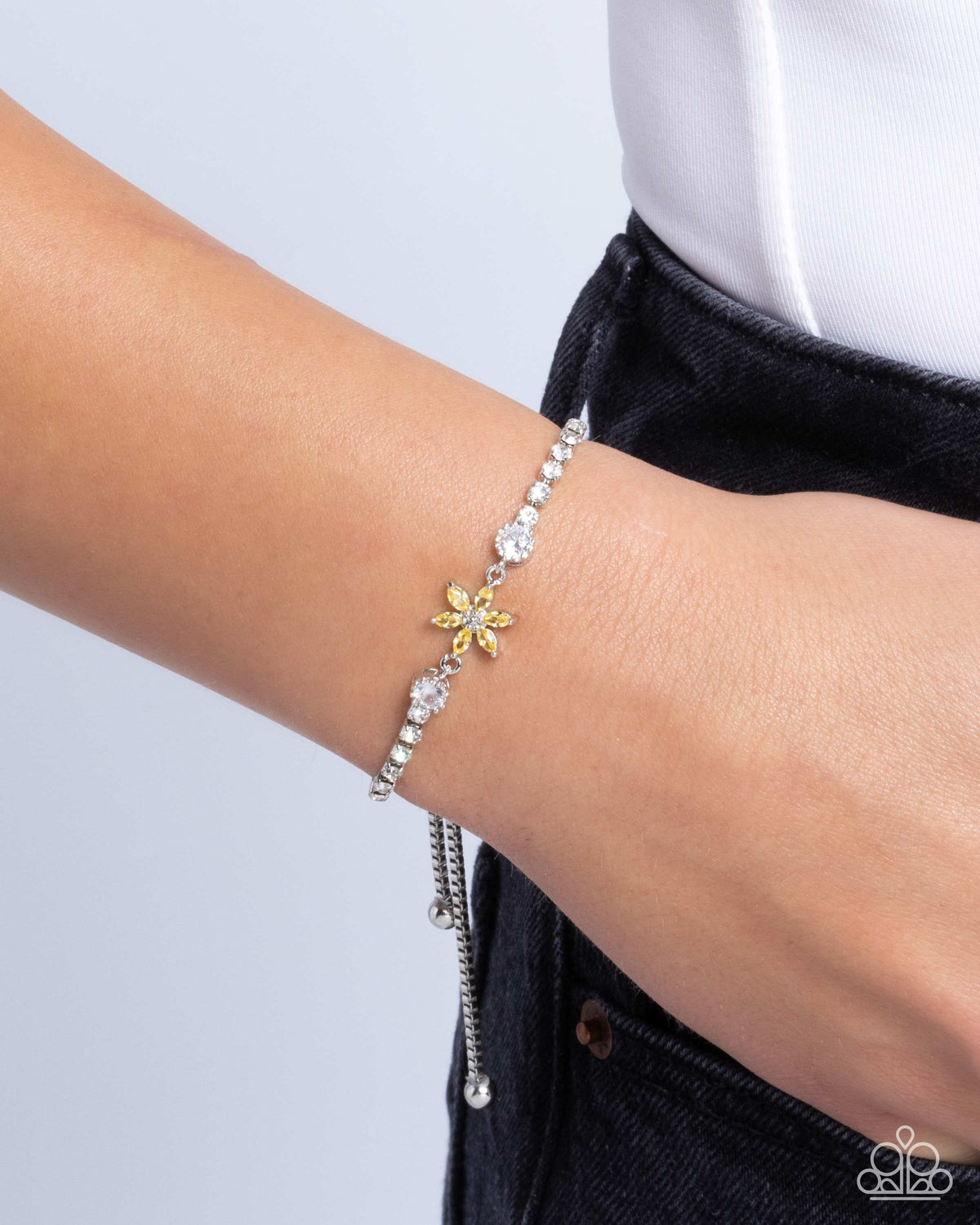 Dainty Delivery Yellow Bracelet