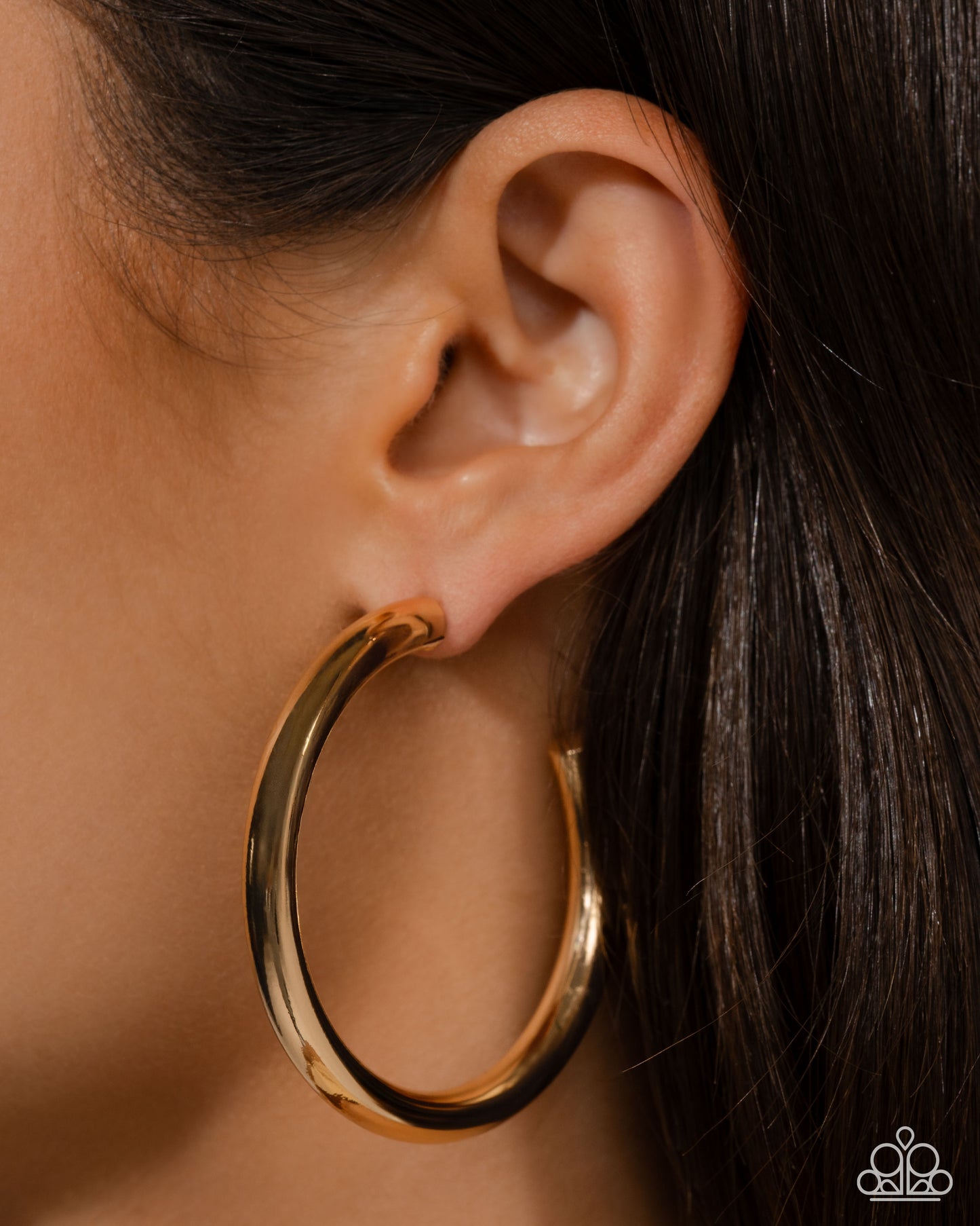 Sinuous Sheen Gold Hoops