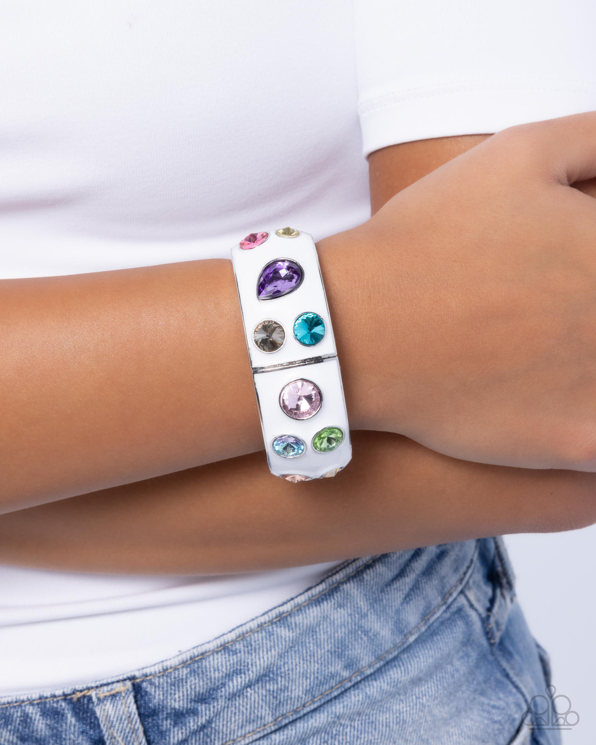 Planned Polka Dots White Bracelet