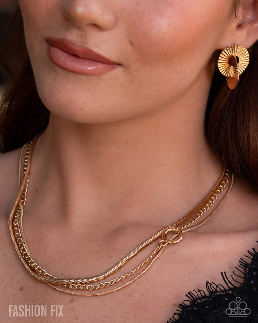 Chic Intuition Gold Necklace