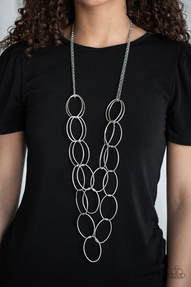 Move On OVAL! Silver Necklace