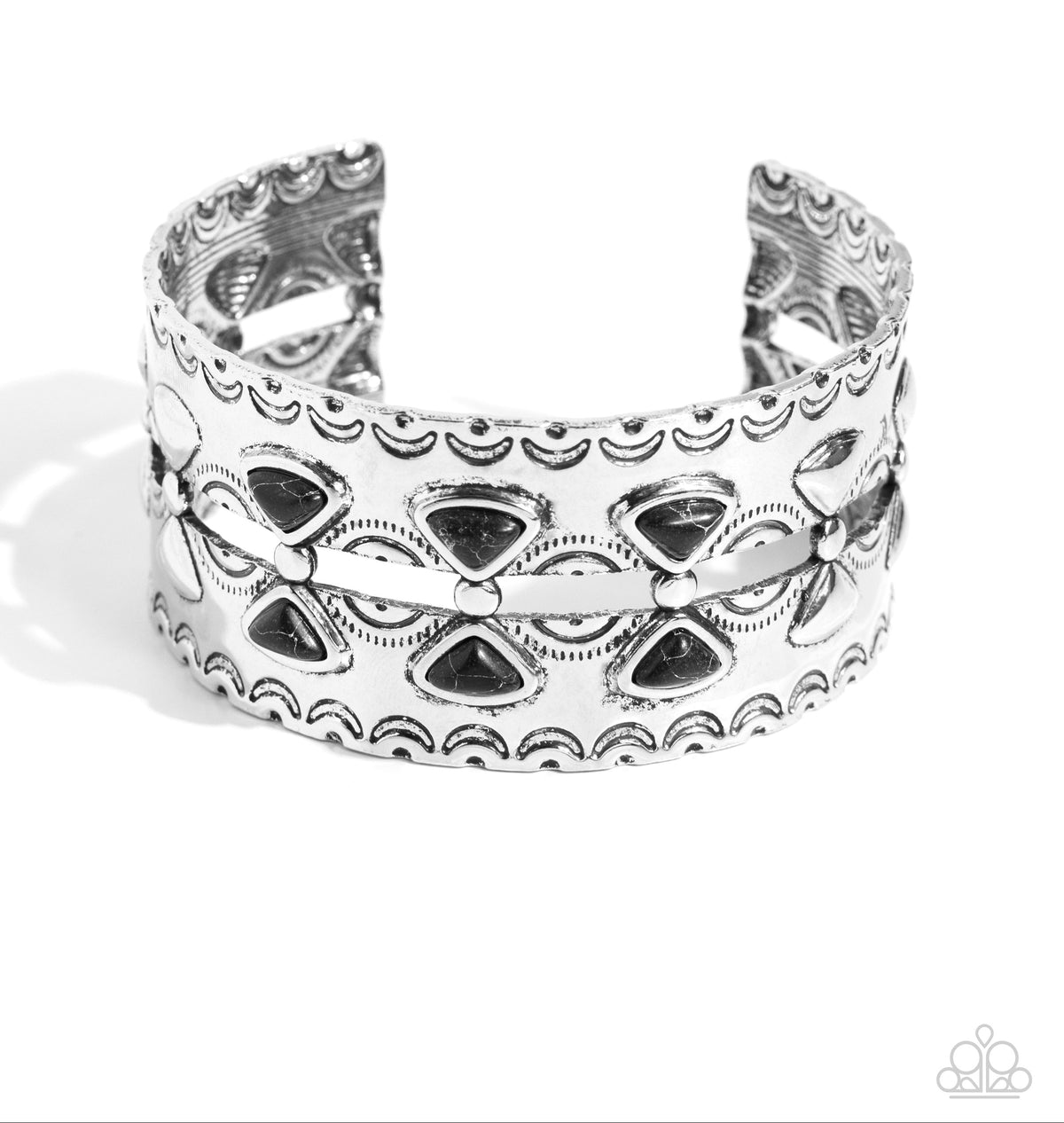 Harmonious Haven Black Bracelet