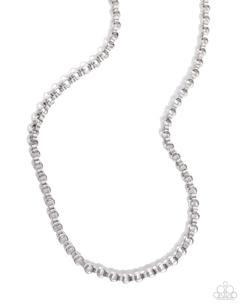 Linked Lounge Silver Necklace