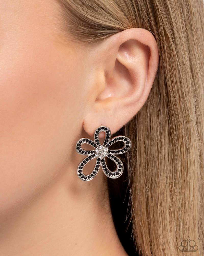 Blooming Belle Black Posts
