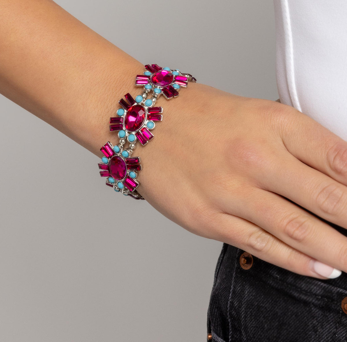 Bewildering Bling Pink Bracelet