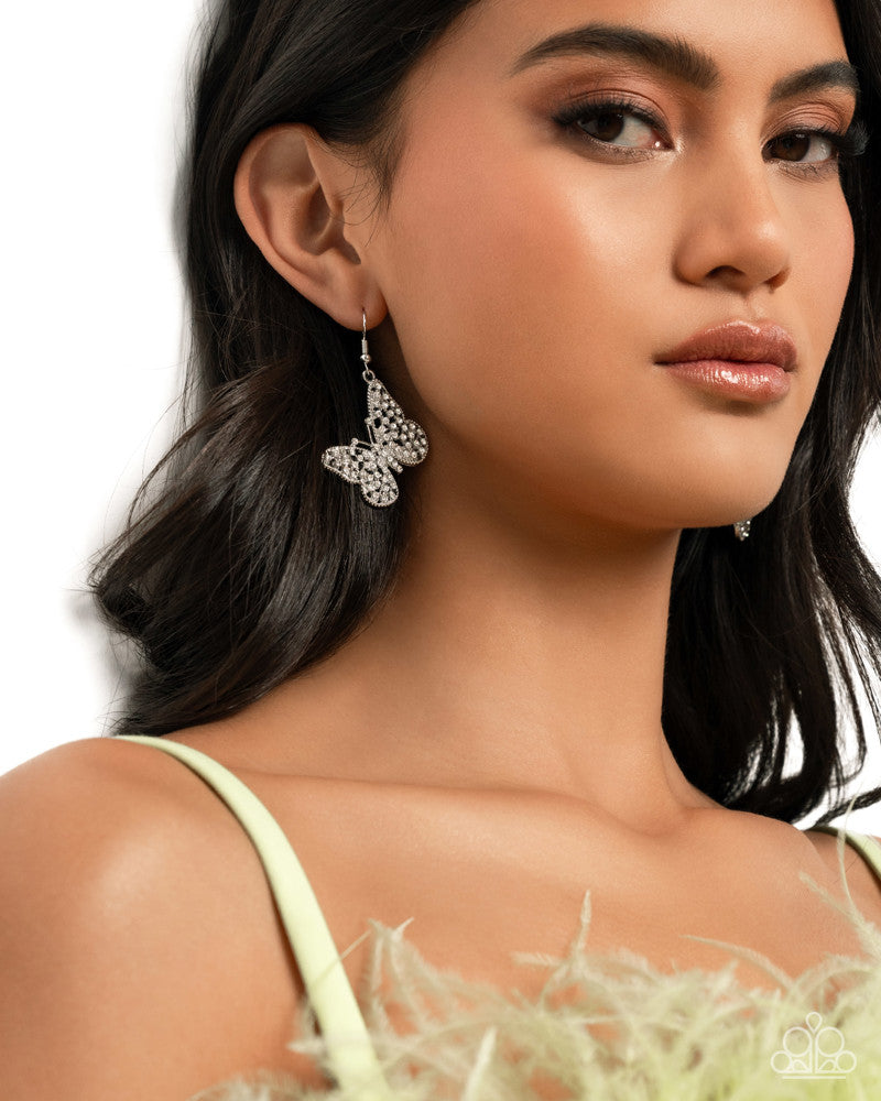 Aerial Audience White Earrings