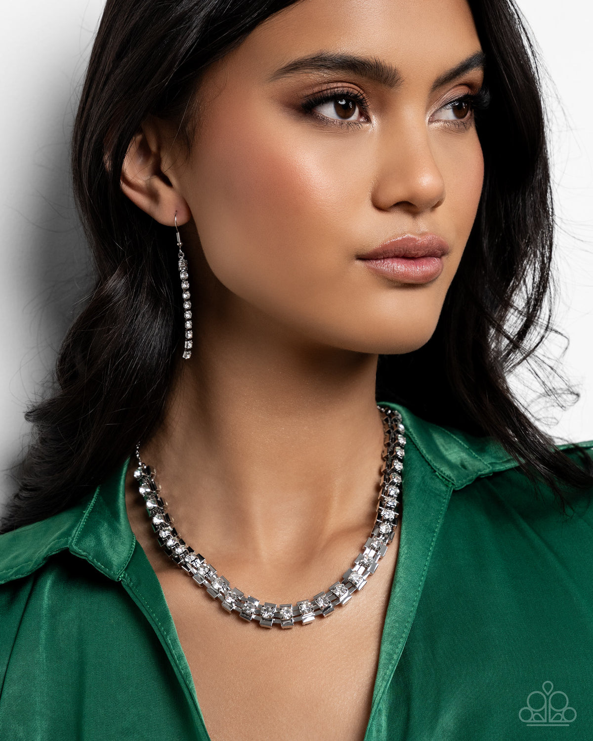 Linked Lady White Necklace