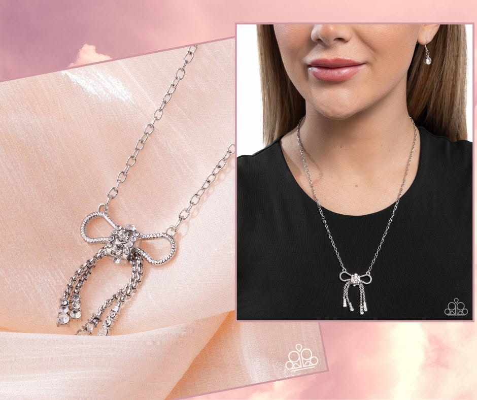 Coquette Celebrity White Necklace