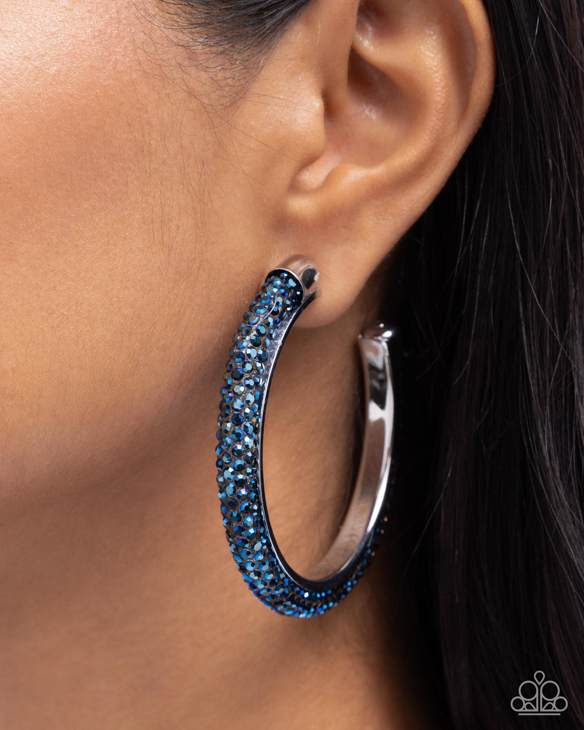 Chiseled Crescendo Blue Hoops