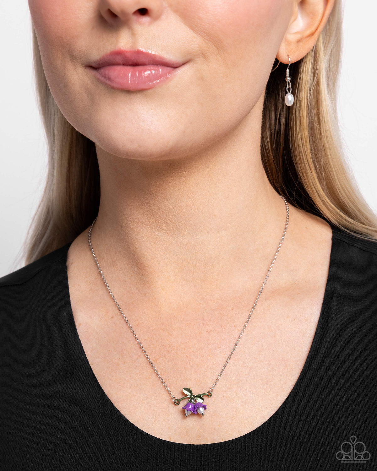 Tulip Drops Purple Necklace