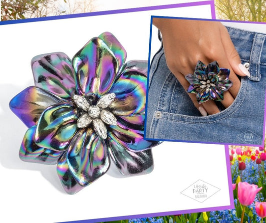 Platonic Petals Black Ring