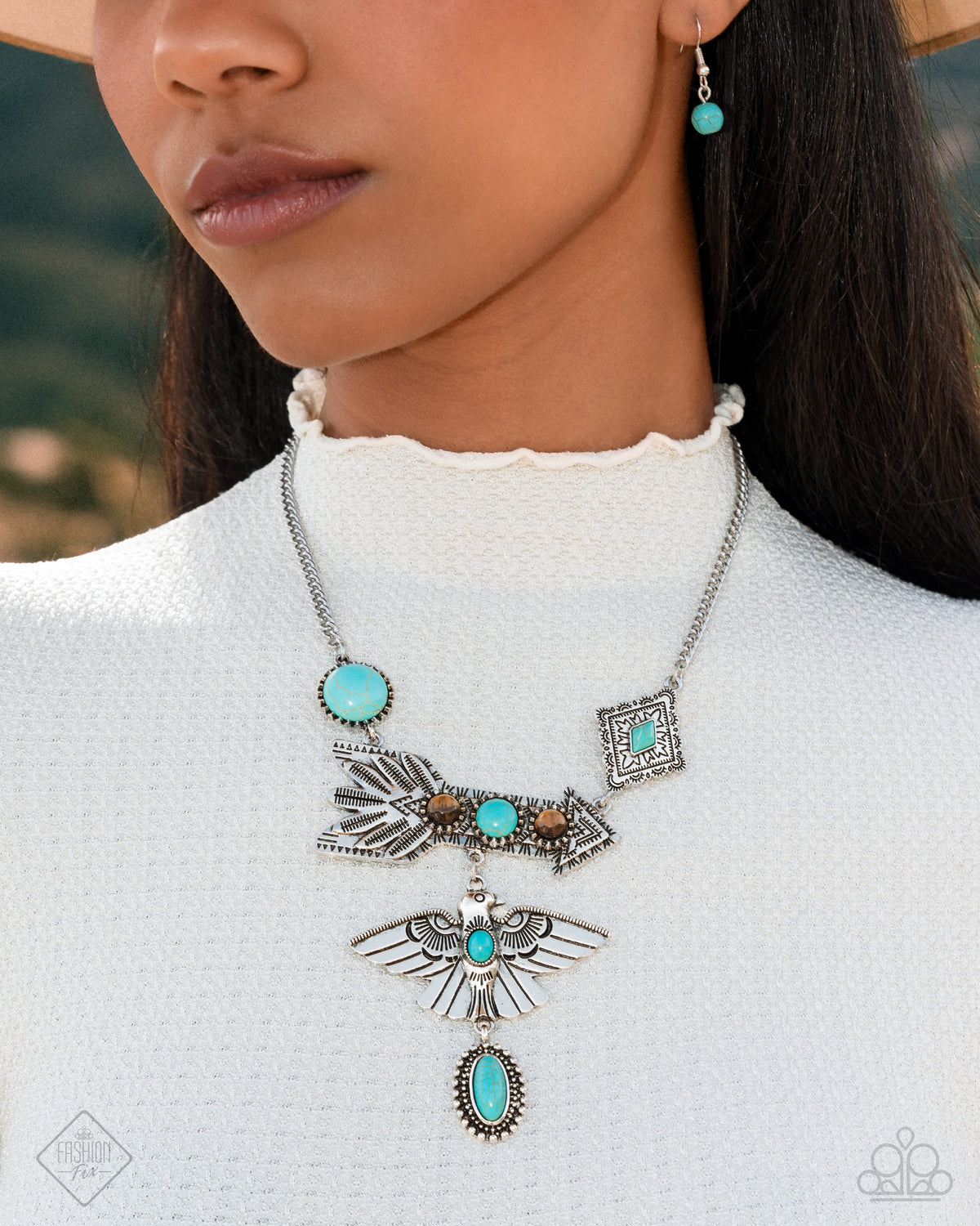 Earthy Exposé Blue Necklace