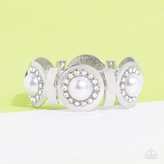 Summer Serenade White Bracelet